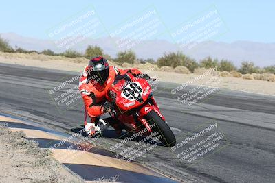 media/Dec-01-2025-Moto Forza (Mon) [[2daa91e15f]]/1-Advanced Group/Session 4 (Turn 10 Inside)/